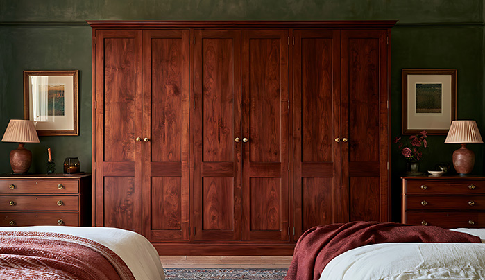 Cherry Wood Grain High-Gloss - Stylish Sliding Wardrobe